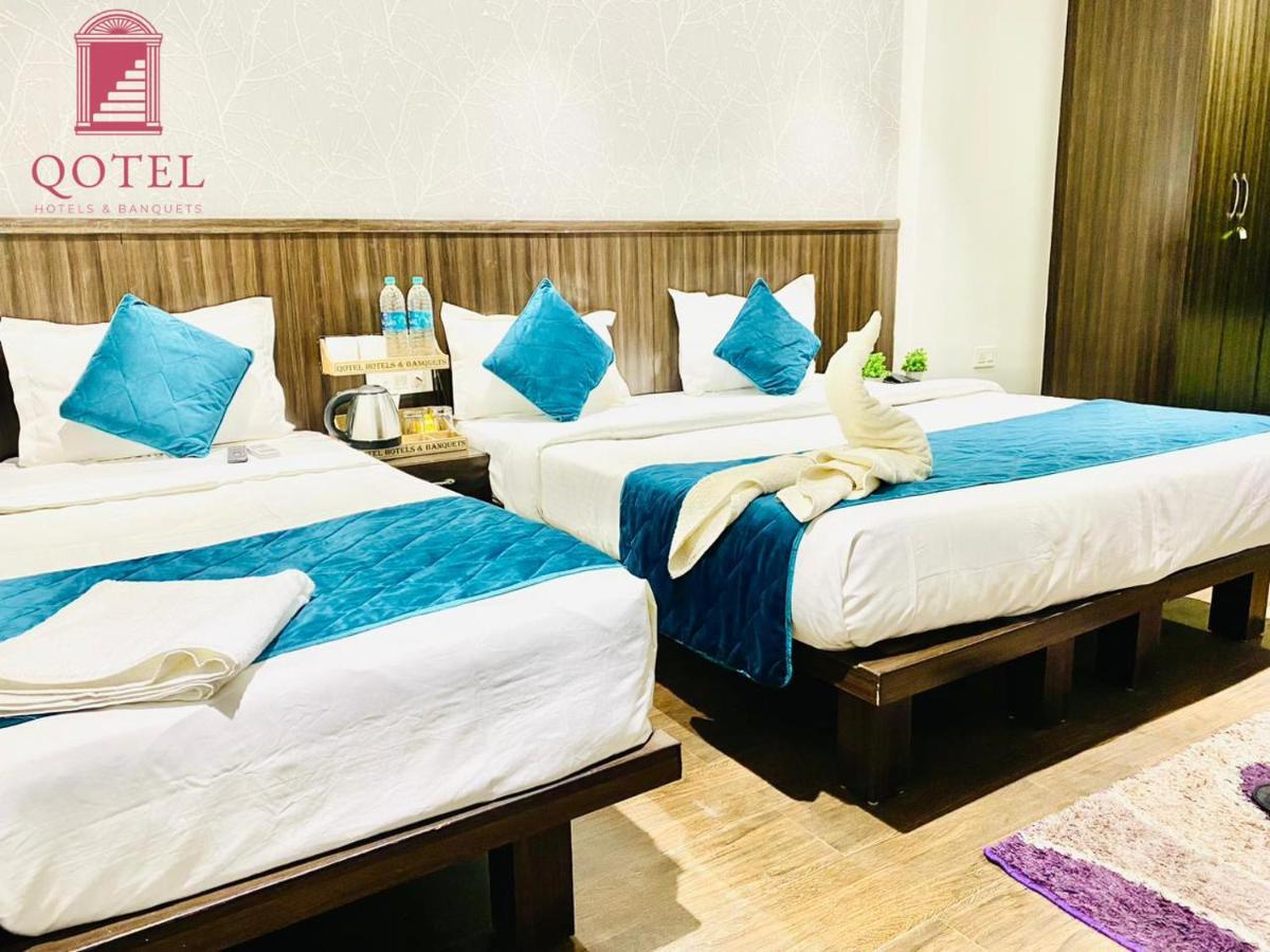 Qotel Hotel Rajouri Garden Above Ritu Marbles, Near Rajouri Garden Metro Station-Couple Friendly New Delhi Eksteriør bilde